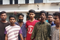 স্বামীকে আটকে রেখে স্ত্রীকে রাতভর গণধর্ষণ