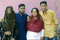 মাদরাসাটিকে কলঙ্কিত আখ্যা দিয়ে সেই মাদরাসায় আর লেখাপড়া করবে না রাফির ছোট ভাই মাদরাসাটিকে কলঙ্কিত আখ্যা দিয়ে সেই মাদরাসায় আর লেখাপড়া করবে না রাফির ছোট ভাই