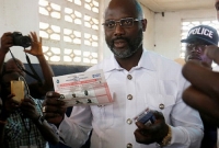 দুটি সাপের ভয়ে কয়েকদিন ধরেই গৃহবন্দি প্রেসিডেন্ট!