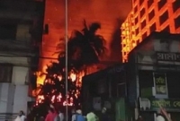 মিরাবাজারে তুলা ফ্যাক্টরিতে ভয়াবহ আগুন