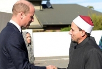 মসজিদে গেলেন প্রিন্স উইলিয়াম