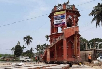 হিন্দু-মুসলিম এক হয়ে রক্ষা করলেন মিনারটিকে, যার মধ্যে রয়েছে একটি মসজিদও 