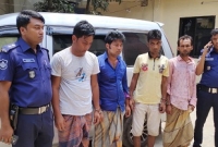 স্বামীকে আটকে রেখে স্ত্রীকে গণধর্ষণ, চারজনকে গ্রেফতার