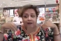 ‘মেয়েরা শর্ট ড্রেস পরলে, তাঁদের ধর্ষণ করুন’, ভারতীয় এক নারীর বিস্ফোরক মন্তব্য!