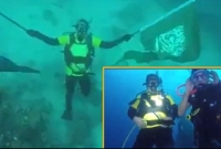 সাগরের তলদেশে আজান, কালেমা তাইয়্যেবা