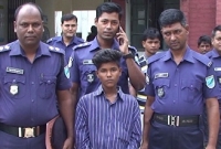 শতবর্ষী অন্ধ বৃদ্ধাকে ধর্ষণের অভিযোগে কিশোর আটক