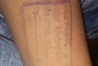 ফি দিতে দেরি হওয়ায় ছাত্রের হাতে সিল!