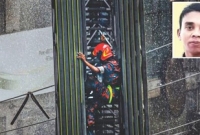 ১২ লাখ টাকার চেক পেল বনানীর অগ্নিসেনা সেই সোহেলের পরিবার