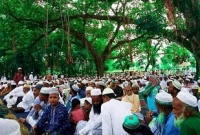 আজ ৩০তম রোজার পর ঈদের নামাজ পড়লেন ৫ গ্রামের মানুষ