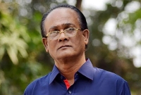 শেষ পর্যন্ত পা কেটে ফেলা হলো অভিনেতা বাবরের