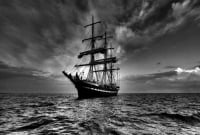 মাঝ সাগরে ‘রহস্যময়’ ভূতুড়ে জাহাজ!