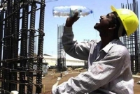 সৌদিতে খোলা আকাশে কাজ নিষিদ্ধ