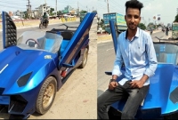 বাংলাদেশে অত্যাধুনিক গাড়ি বানালেন  নারায়ণগঞ্জের আকাশ