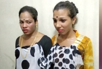 টাকা না দেয়ায় যাত্রীর মাথা ফাটাল ২ হিজড়া