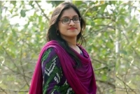 ৩ কিলোমিটার পায়ে হেঁটে টিউশনি করা মেয়েটাই আজ ম্যাজিস্ট্রেট