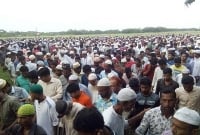 মানুষের ঢল নামে রিফাতের জানাজায় 