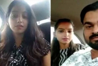 পছন্দের ছেলেকে বিয়ে না করায় গুণ্ডা পাঠিয়েছে বাবা, অভিযোগ এমপির মেয়ের