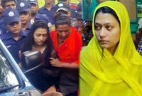 কারাগারে মিন্নির সাাথে দেখা করে মিন্নিকে সতর্ক করলেন আইনজীবী