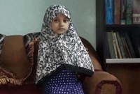 মাত্র ৭ বছর বয়সে মায়ের কাছে পুরো কুরআন মুখস্ত করল সিলেটের সুহাইলা!