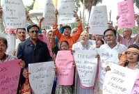 কাশ্মীর এবার ইস্যুতে কলকাতায় প্রতিবাদ