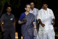 দীর্ঘ আলোচনা-জল্পনার পর অবশেষে কংগ্রেসের সভানেত্রী হলেন সনিয়া গান্ধী