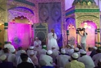 ঈদ জামাতে মুসল্লিদের উদ্দেশে বক্তব্য দিতে গিয়ে অঝোরে কান্নায় ভেঙে পড়েন শামীম ওসমান