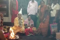 ছেলের মৃত্যুর পর পূত্রবধূর বিয়ে দিলেন শ্বশুর