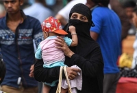 ওষুধ কিনতে ৩০ টাকা চেয়েছিলেন; স্ত্রীকে তালাক দিয়ে বাড়ি থেকে বের করে দিলেন স্বামী