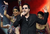 পাকিস্তানে গিয়ে গান করে ভারতে নিষিদ্ধ হলেন মিকা সিং