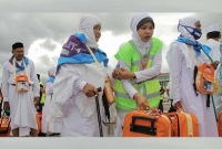 ২৬ বছর ধরে আবর্জনা সংগ্রহ করে তা বিক্রি করে সেই টাকায় হজ করলেন এই নারী!