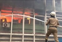 হাসপাতালে ভয়াবহ আগুন, ভেতরে লাইফ সাপোর্টে অরুণ জেটলি