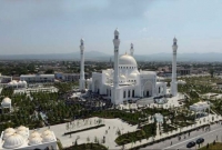 ইউরোপের সবচেয়ে বড় মসজিদ উদ্বোধন 