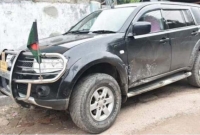 অল্পের জন্য প্রাণে বেঁচে গেলেন সিটি মেয়র