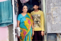 বস্তিতে একটা ছোট ঘরে মায়ের সঙ্গে থাকা ছেলেটি এখন আমেরিকায় রোবোটিক্স গবেষক!