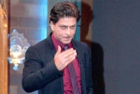 চমকপ্রদ খবর নিয়ে বাংলাদেশে আসছেন শাহরুখ খান