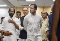 হঠাৎ কাশ্মীর নিয়ে বোল পাল্টালেন রাহুল গান্ধী