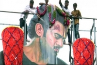 প্রভাসের নতুন ছবির প্রচারণায় মর্মান্তিক ঘটনা!