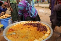 রোহিঙ্গা কন্যার কান ফোঁড়ানো অনুষ্ঠানে উপহার পেল ১ কেজি স্বর্ণালংকার ও নগদ ৪৫ লাখ টাকা!