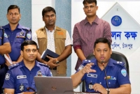 ইমামের কক্ষে একসঙ্গে ৩ শিশুর মৃত্যুর কারণ জানালেন পুলিশ সুপার ইমামের কক্ষে একসঙ্গে ৩ শিশুর মৃত্যুর কারণ জানালেন পুলিশ সুপার