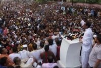 আ.লীগ মানেই আগুন, আগুন নিয়ে খেলবেন না: শামীম ওসমান