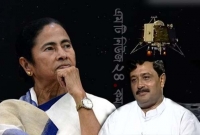 ‘ভেবেছিলাম বিজ্ঞানীদের বলবো, চন্দ্রযানের পিছনে মমতা ব্যানার্জীকে বেঁধে নিয়ে যান’