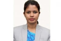 বেতনের একটি টাকাও নিজে খরচ না করে গরিব অসহায় মানুষের মাঝে বিলিয়ে দেন ইউএনও শিউলী 