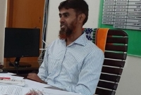 হাসপাতালে অসুস্থ রোগীদের এসি’র ব্যবস্থা না করে নিজের কক্ষে এসি না চালানোর ঘোষণা দিলেন ইউএনও