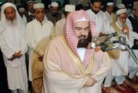 জুমার খুতবায় ফিলিস্তিন সংকট নিয়ে মুসলিম বিশ্বকে এক হওয়ার আহ্বান কাবার খতিবের