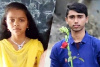 বাড়ির পাশ দিয়ে প্রেমিকের লা'শ নিয়ে যাওয়া দেখে প্রেমিকার আ'ত্মহ'ত্যা! বাড়ির পাশ দিয়ে প্রেমিকের লা'শ নিয়ে যাওয়া দেখে প্রেমিকার আ'ত্মহ'ত্যা!