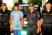 ভ'য়ঙ্কর প্রেমের নাটক, স্ত্রীকে ধ'র্ষণের দৃশ্য লুকিয়ে দেখছিল স্বামী!