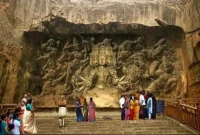 মসজিদ ভাঙতেই মিললো বিশাল মন্দির, পরে জানা গেল ভূয়া