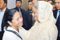 জন্মদিনে প্রধানমন্ত্রী শেখ হাসিনাকে শুভেচ্ছা জানালেন মমতা ব্যানার্জী