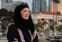 ইসলামবিরোধী মিশনে যুক্ত হয়ে উল্টো ইসলামকেই ভালোবেসে ফেললেন মার্কিন নারী