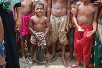 সন্তানের খাবার জোগাতে না পেরে মায়ের আত্মহ'ত্যা!